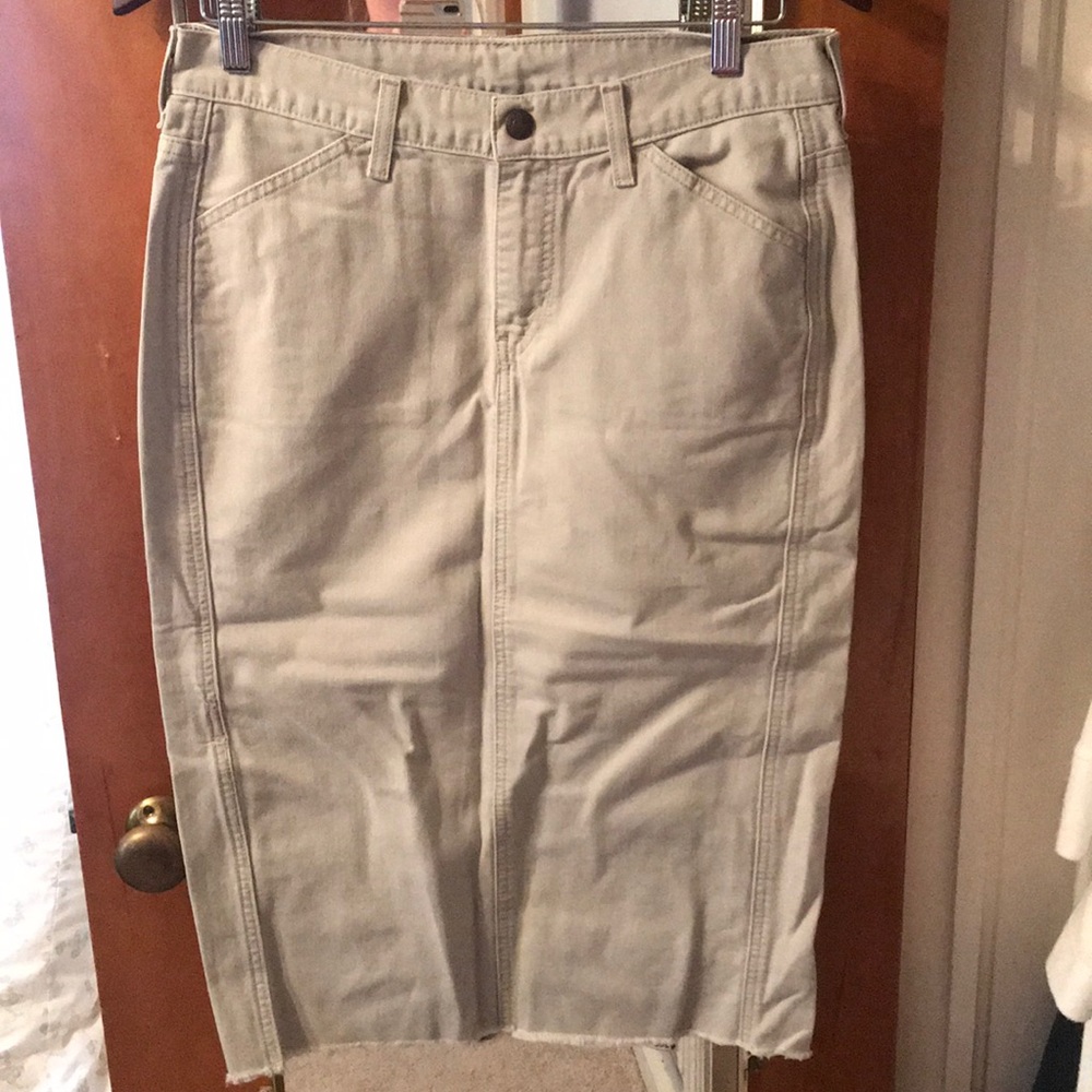 Levi Khaki Skirt